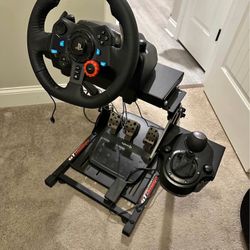 Logitech G29 Racing Wheel & Pedals — Like New