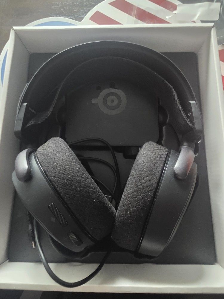 Steelseries ARCTIS PRO WIRELESS