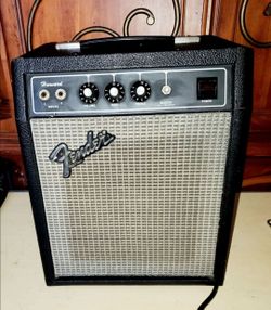 Vintage Fender Harvard 20W 1x10 Guitar Amp – Early 1980s – USA