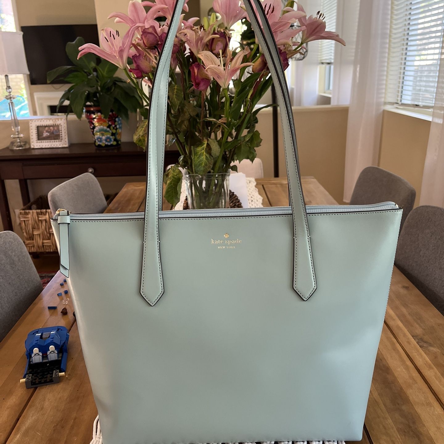 Kate Spade Carson Convertible Crossbody for Sale in Apple Valley, CA -  OfferUp