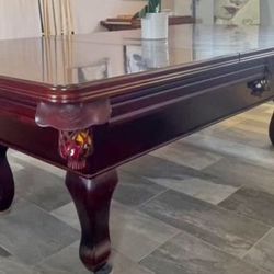 Pool Table 8ft With Matching Dinning Top ( Free Delivery & Set Up & New Color Felt Of Your Choice