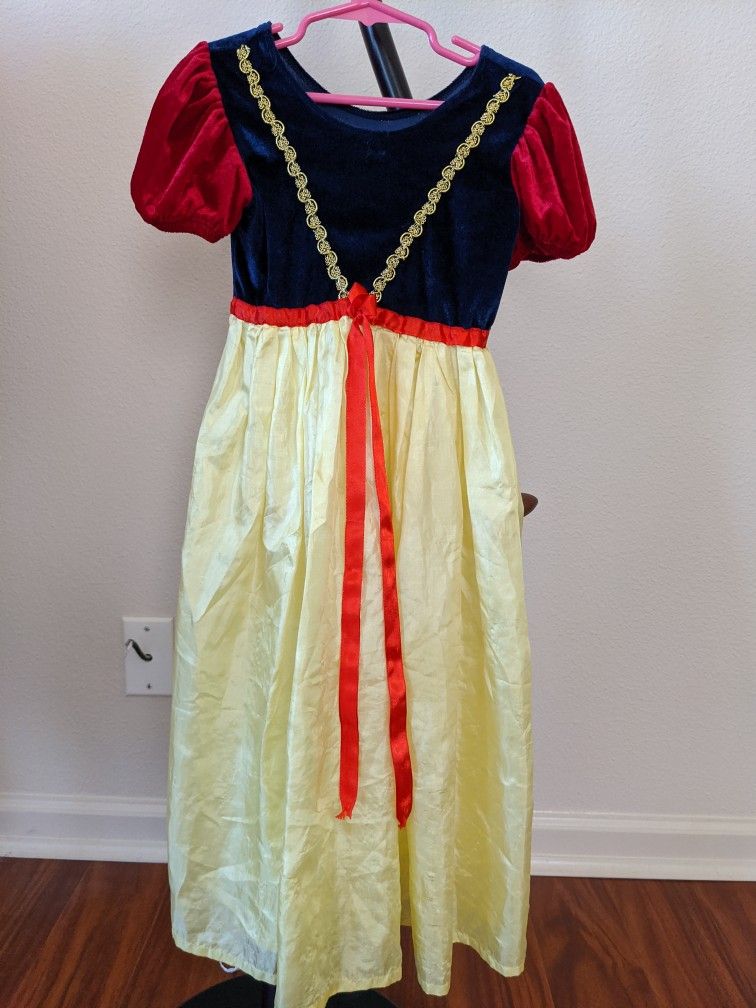 Snow White Dress