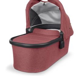 Uppababy Bassinet V3 Color Is Lucy