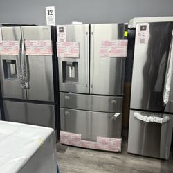 Samsung - 4-Door French Door Refrigerator With Water And Ice Dispenser In Stainless Steel 