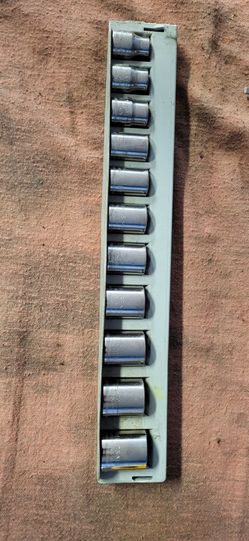 Craftsman 3/8 drive shallow  Metric set
