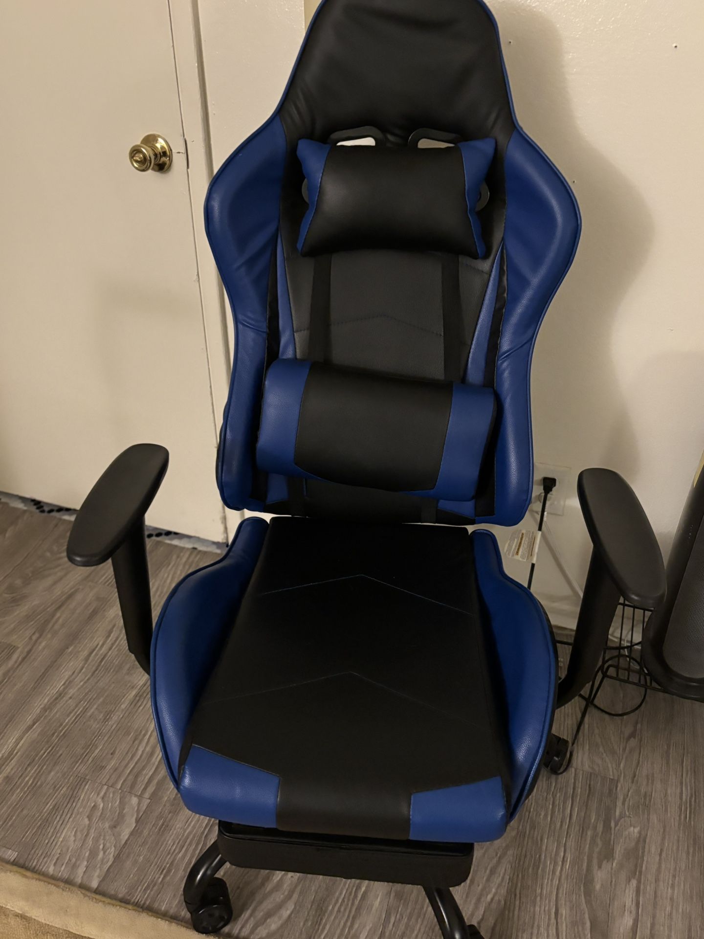 Computer Gaming Cheer . Used Almost New .