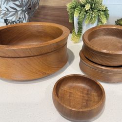 Wooden Kitchen Bowls