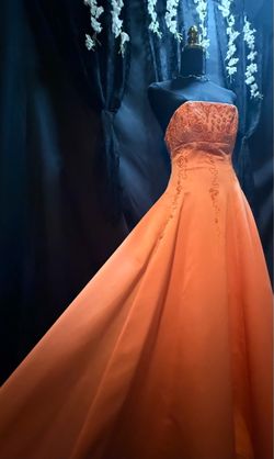 Faviana New York Strapless Ball Gown - Size 0