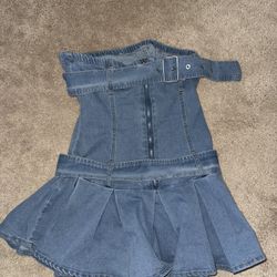 Denim mini/sleeveless dress