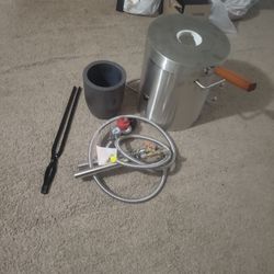 VEVOR Propane Melting Furnace, 12KG Unused.