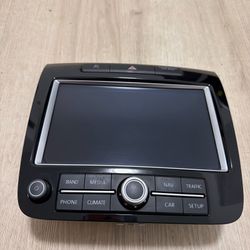 2011-2014 VOLKSWAGEN TOUAREG TOUCH SCREEN RADIO DISPLAY OEM 7P(contact info removed)C