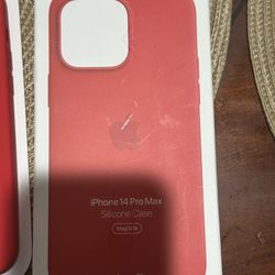 iPhone 14 Pro Max Apple Silicone Case Red