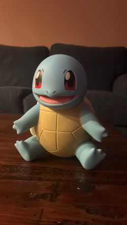 8-inch Deluxe Squirtle figure