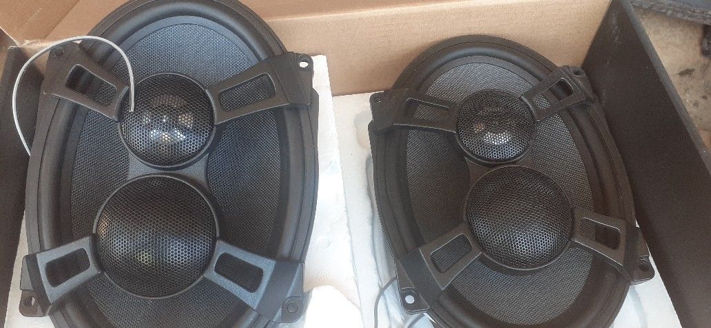 5x7 Super Sound Boom