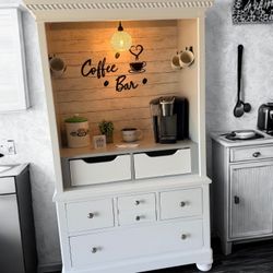 Beautiful Coffee/Beverage Bar