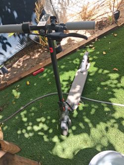 Shield skate Escurer skate, I don't have the charger