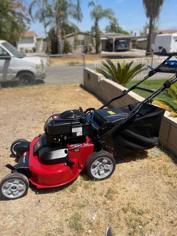 Toro TimeMaster 30 in Gas Self propelled Lawn Mower with 223 cc
