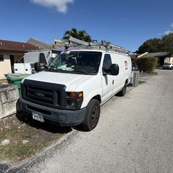 2013 Ford Econoline