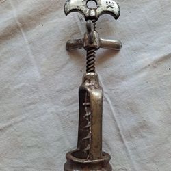 RARE Vintage Antique old  Metal CORKSCREW VINE Bottle OPENER 

Dimensions: 13.7х4.5х4 cm.

Condition in the photo.

