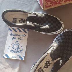 New Vans Custom Made Slip On Skate Shoes