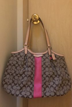 Never use Large coach purse guaranteed 10000% authentic