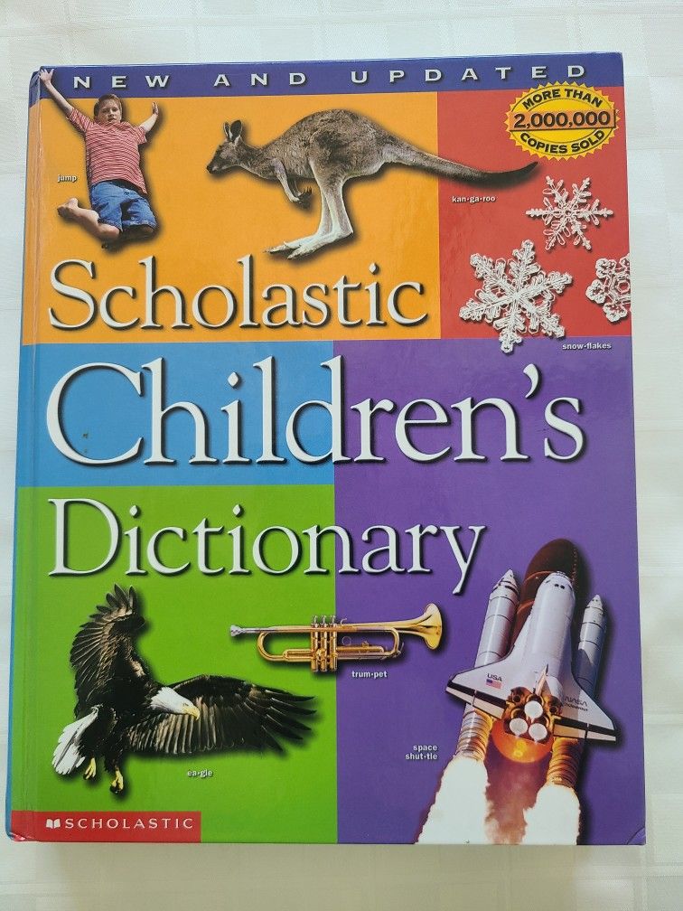 Scholastic Children's Dictionary, 647 Pages. Scholastic Children's Thesaurus