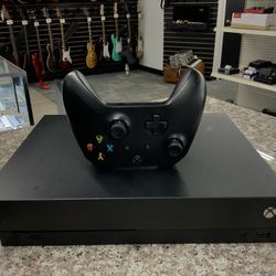 Microsoft Xbox One X 1tb Gaming Console 