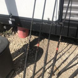 2 Penn Fierce 3 Spinning Rods 