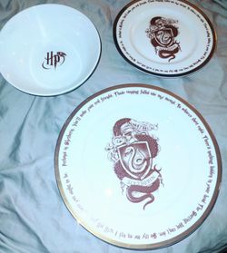 Harry Potter Slytherin 3 piece Dinnerware Set