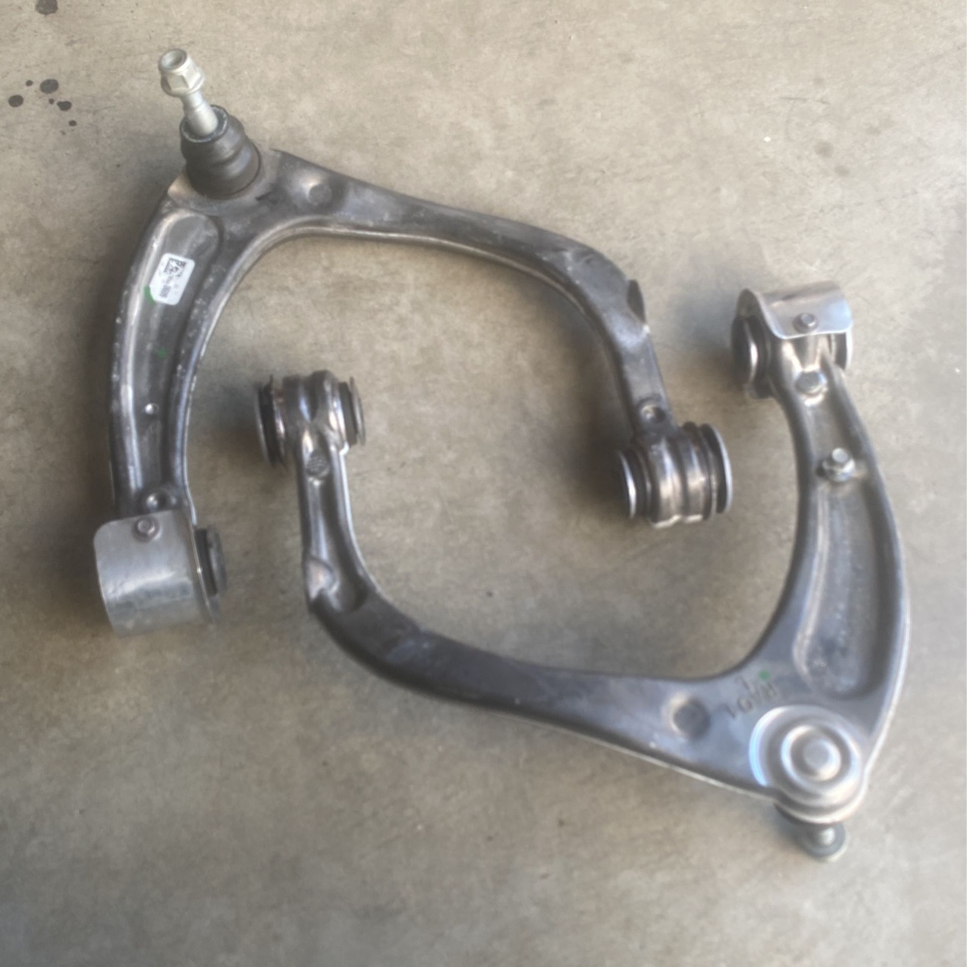 Upper Control Arms 2020 2024 Chevy GMC 