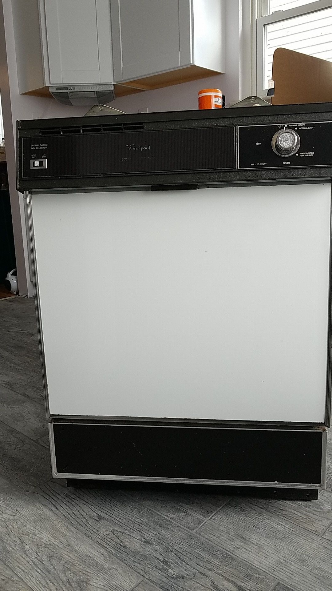 Whirlpool dishwasher