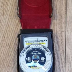 Gossen Luna-Pro Vintage Light Meter w/Original Leather Case Camera