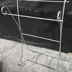 Blanket Or Quilt Rack