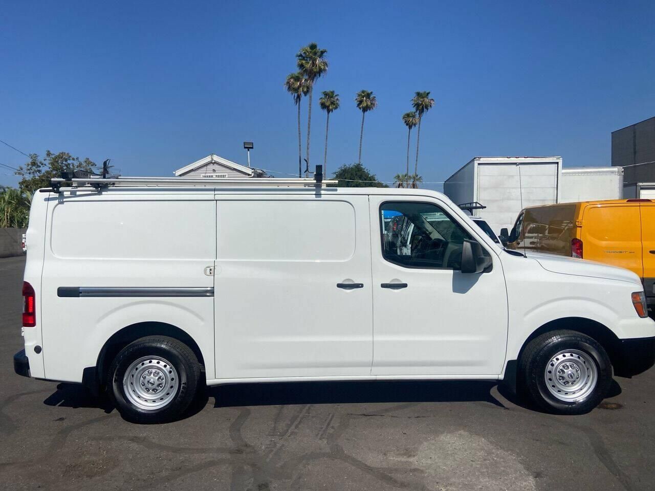 2021 Nissan NV Cargo NV2500 HD
