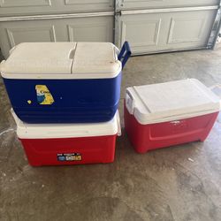 3 coolers size 48 quarter 45 liters 