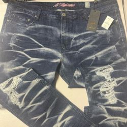 Atiziano Jeans. 