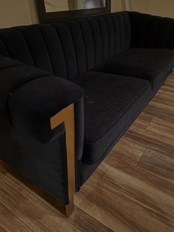 BLACK VELVET SOFA AND LOVE SEAT BEAUTIFUL LIKE NEW