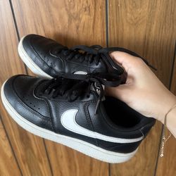 Nike Women's Court Vision Low Sneaker