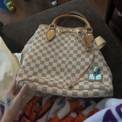 Louis Vuitton Shoulder Bag