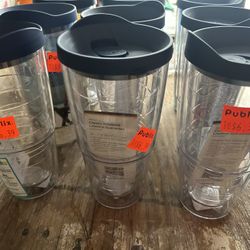 Nine Tervis Large Tumblers With Caps New