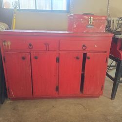 Free Garage Tool Cabinet And Red Toolbox