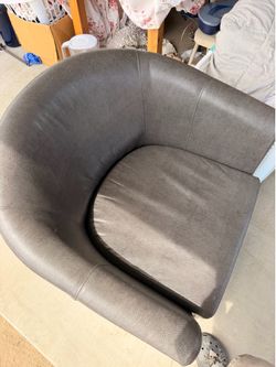 Gray Leather Swivel Barrel Accent Chair (Overman)