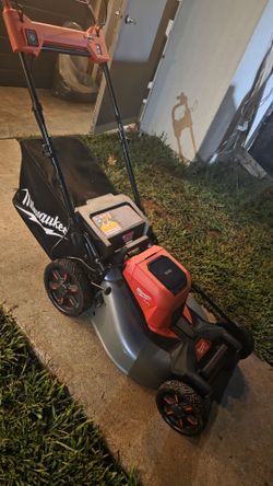 Milwaukee Lawn Mower