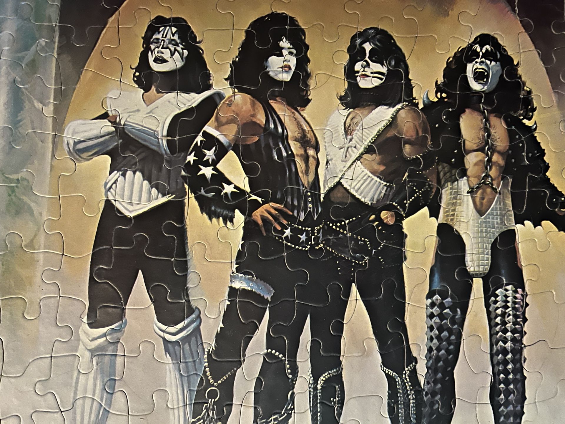 1977 Kiss Puzzle