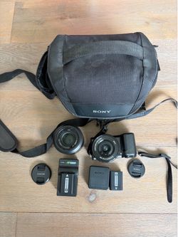 sony alpha nex-5t Mirrorless camera, 18-55mm lens