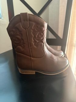 Toddler cat&jack boots