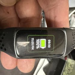 Fitbit Charge 5 Advanced Fitness+ Health Tracker