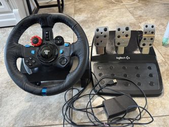 PS5 Steering wheel and Paddles