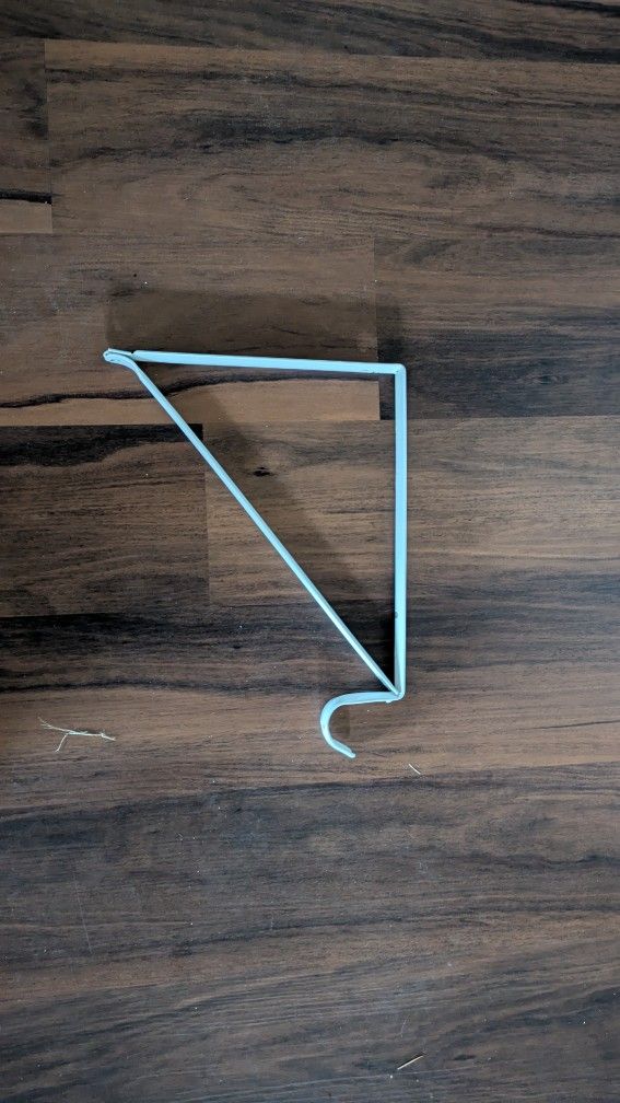 Free Closet Shelf Bracket With Rod Holder