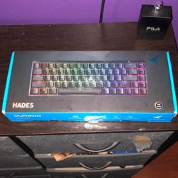 Durgod Hades 68 RGB mechanical gaming keyboard